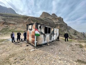 معلمان ودانش اموزان مدارس عشایری استان خوزستان ، بی دفاع دربرابر حوادث غیر مترقبه