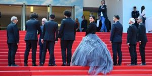 عشوه روی فرش قرمز!