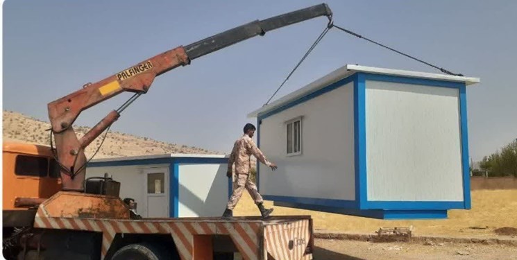 انتقال ۶ دستگاه کانکس مدرسهای به روستاهای صعبالعبور اندیکا
