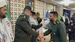 آیین پرشکوه تجلیل از شهیدان فراجای شهرهای اندیکا و مسجدسلیمان؛ نماد همدلی مردمی و ادای دین به ایثارگران* *:ballot_box_with_check: پرشکوه‌ترین تجلیل از شهیدان فراجا در مسجدسلیمان؛ از یادواره‌ای سراسر حماسه تا پیام وحدت و افتخار*