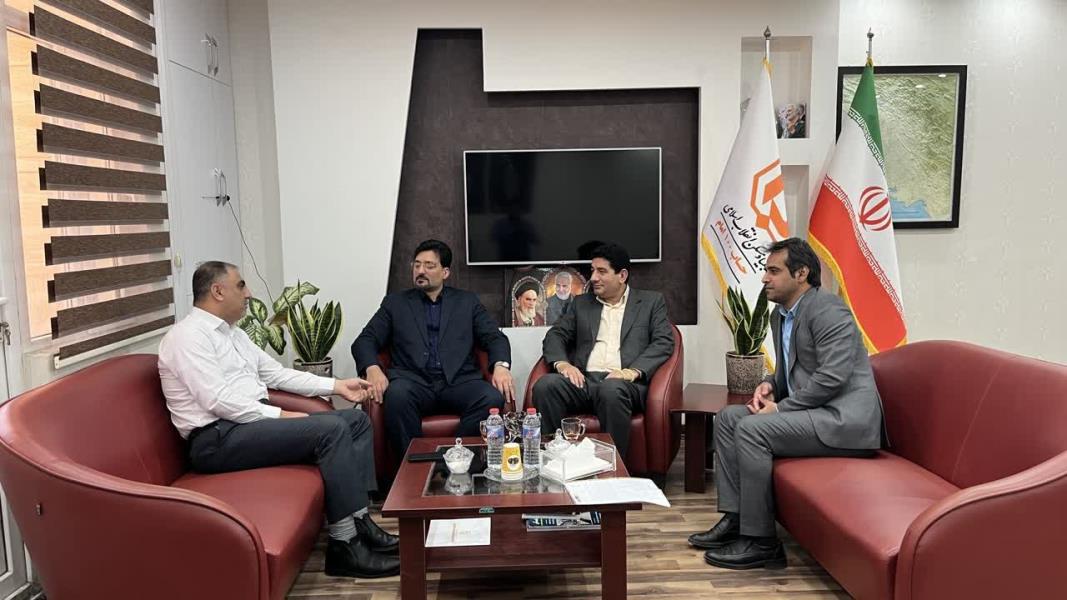 برگزاری نشست مشترک فرمانداران لالی و اندیکا با مدیر کل بنیاد مسکن خوزستان