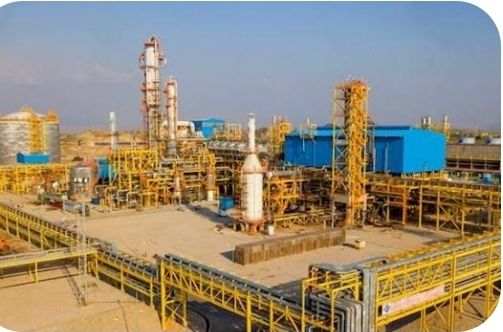 آغاز حمل ترکیبی محصولات پتروشیمی مسجدسلیمان  از ایستگاه شوشتر